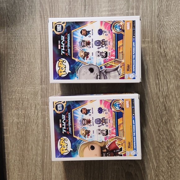 Funko Pop Bundle Mighty Thor & Gorr from Thor Love and Thunder - Picture 3 of 6